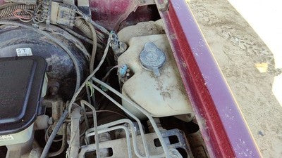 1993 S10 Blazer Windshield Washer Fluid Reservoir With Pump Oem Wiper Tank