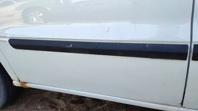 2007 Ford Freestar Passenger Right Rear Moulding From Door Oem Back Trim Strip