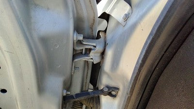 2006 Chevy Cobalt Driver Left Upper Lower Door Hinge Pair Set Oem Lh