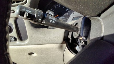 02-09 Chevy Trail Blazer Windshield Wiper Control Switch Column Lever Assembly