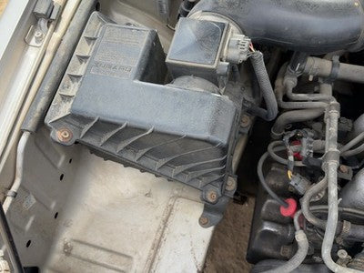90-94 Legacy Complete Air Intake Cleaner Filter Box Housing With Tube Oem 2.2L
