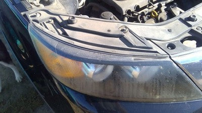 2011-2013 Kia Sorento Passenger Right Head Light Oem Front Lamp With Bracket