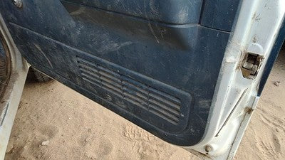 91 Chevy Silverado 1500 Passenger Right Front Door Trim Panel Manual Window Blue