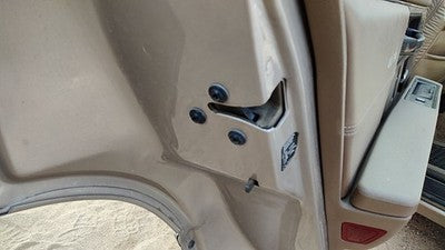 1992 Buick Park Ave Ultra Driver Left Rear Door Latch With Rods/Cables Oem Back