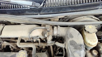 1998-1999 Saturn Sl2 Throttle Body Valve Oem With Sensors 1.9L 1.9L Dohc