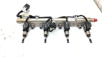 13 14 Chevy Malibu Fuel Rail With Injectors Set With Wiring Harness Oem 12608366
