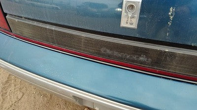 1989 Olds Cutlass Calais Center Tail Light Middle Brake Lamp Oem 2 Door 16510043