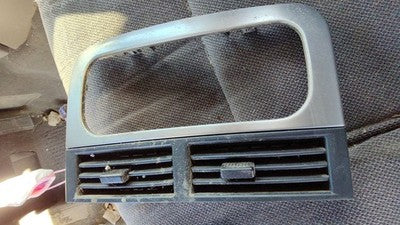 2001 Jeep Grand Cherokee Trim Bezel Around Radio Surround Dash Panel Oem