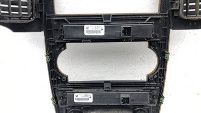 2008-10 Grand Cherokee Trim Bezel Around Radio Surround Dash Panel Oem Woodgrain