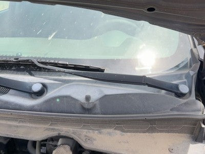 2011-2016 Kia Sportage Driver Left Windshield Wiper Arm Oem Blade Lever