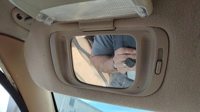 2000 Chrysler Town & Country Driver Left Sun Visor Oem Tan 0Rf33Tl2Aa