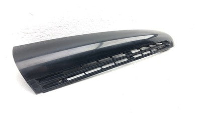 1994 Chevy Suburban Passenger Right Rear Moulding On Corner Panel Oem