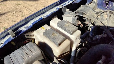 2002-2011 Ford Ranger Windshield Washer Fluid Reservoir With Pump Oem Wiper Tank