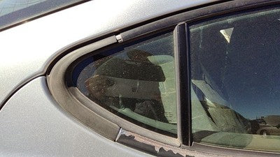 04-08 Grand Prix Passenger Right Rear Vent Window Back Door Glass With Frame Oem