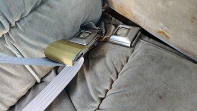 85 Grand Marquis Passenger Right Front Seat Belt Buckle Receiver Oem Gray