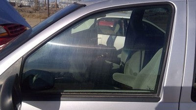 1997-2005 Chevy Venture Driver Left Front Side Window Door Glass Oem