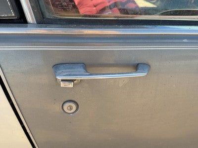 1986 Olds 88 Passenger Right Front Outside Door Handle Oem Silver