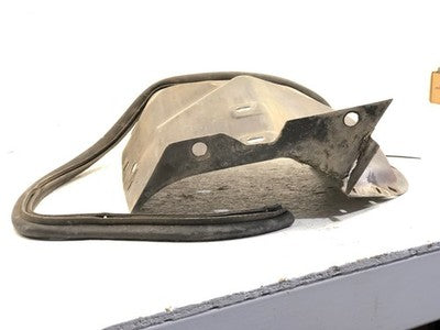 1986 Side Front Lower Rear Wheelhouse Panel W/ Top Seal Oem 14049092