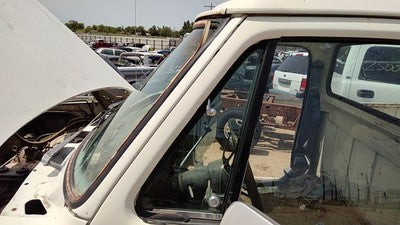 81-86 Dodge Ram W250 Driver Left Front Vent Window Small Door Glass With Frame