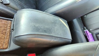 2003-2005 Hyundai Xg350 Center Console Lid Only Oem Arm Rest Fold Down Black