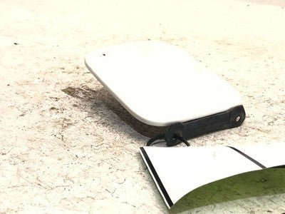 2005-2008 Suzuki Forenza Fuel Door Lid Gas Flap Oem White 6485085Z02