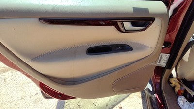 01-03 V70 Xc Driver Left Rear Inside Door Trim Panel With Switches Back Beige