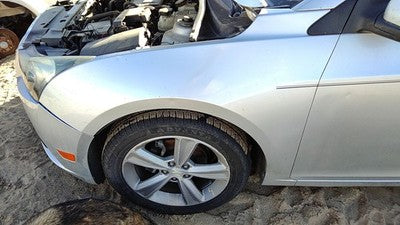 2011-2016 Chevy Cruze Driver Left Front Fender Oem Silver Gan 95092194