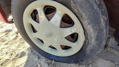 1997 Ford Aspire 13 Hub Cap Wheel Cover Oem