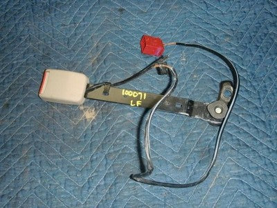 2000-2001 Vw Passat Seat Belt Front Bucket Seat Driver Left Buckle Oem