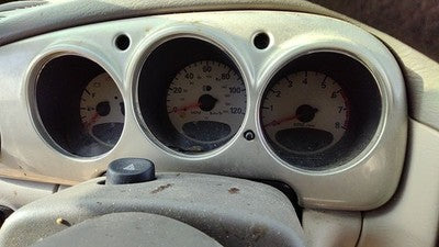 2002 Chrysler Pt Cruiser Speedometer Cluster Instrument Gauges Panel Oem Dash
