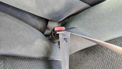 07-14 Chevy Silverado 2500 Driver Left Front Seat Belt Buckle Receiver Ebony 19D