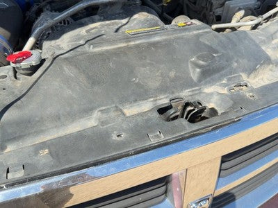 2004 Dodge Durango Top Plastic Cover Above Radiator Support Sight Shield Oem