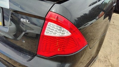 2010-2011 Ford Fusion Passenger Right Tail Light Brake Lamp Oem Rear 9E5Z13404A