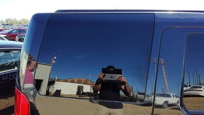 2005-2009 Land Rover Lr3 Passenger Right Rear Quarter Glass Back Side Window Oem