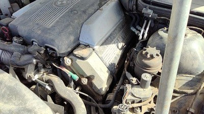 1997 Bmw 540I Driver Left Cylinder Head Assembly Oem 4.4L 11121702378
