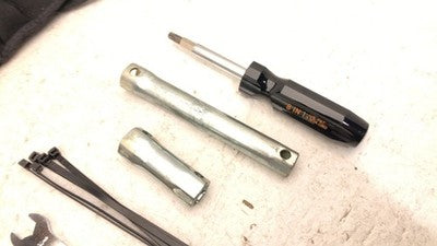 2000 Harley Davidson Road Side Tool Kit Set Oem