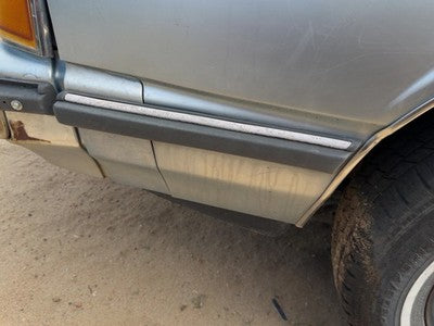 1986 Olds 88 Driver Left Moulding From Fender Oem Trim Strip Blue