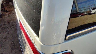 08 Navigator Passenger Right Rear Corner Moulding On Quarter Panel Pv White