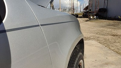 2007-2014 Chevy Tahoe Silver Passenger Right Front Fender Oem U726s Light Hail