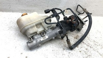 2016 Power Brake Booster With Master Cylinder Pair Set Oem