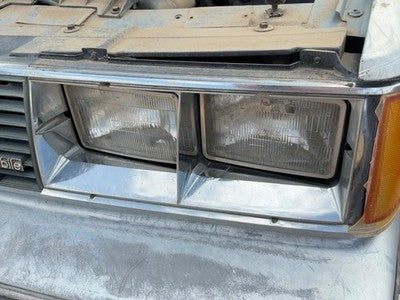 1986 Olds 88 Driver Left Head Light Oem Front Lamp 22524010