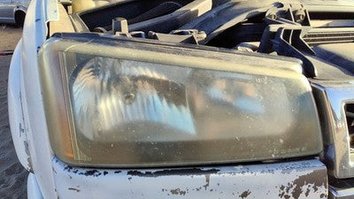 2003-2007 Chevy Suburban Passenger Right Head Light Oem Front Lamp 10396912