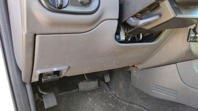 04-05 Ford Explorer Lower Dash Under Column Knee Bolster Trim Panel Rt Graphite