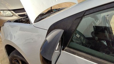 2007-2012 Nissan Sentra Sr Driver Left Side Mirror Door Mounted Oem Silver K23
