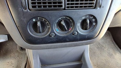 2002-2006 Ford Explorer Temperature Control Module In Dash Heater Ac Head Unit