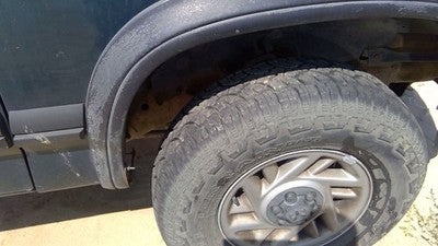 1993 Dodge Dakota Passenger Right Front Wheel Flare Oem Fender Moulding