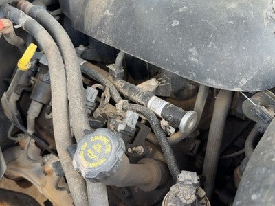 2000-2002 Chevy Suburban Intake Manifold Oem 5.3L 17113697