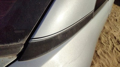 2004 Mitsubishi Eclipse Passenger Right Rear Moulding On Quarter Panel Oem