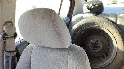 2005-2010 Chevy Cobalt Pair Of Front Headrests Oem Left Right Set Seat 22730985