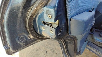 1995 Nissan Pathfinder Driver Left Rear Door Latch With Rods/Cables Oem Back